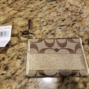 Beige/gold coin purse